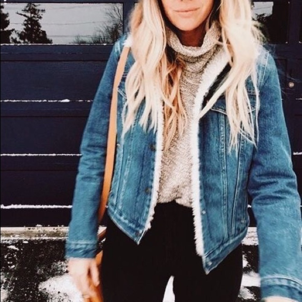 Levi’s Original Trucker Jacket Sherpa Lined
